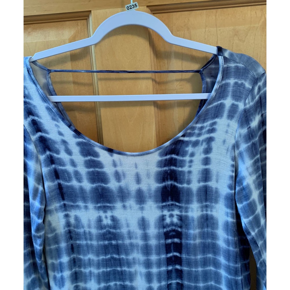 *K235 Whisper Women's Scoop Neck Medium Tie Dye Stretch Long Sleeve Crop Top - Picture 4 of 9
